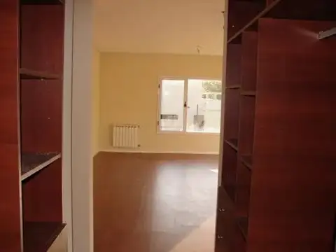 Casa  en Venta en Septiembre, Escobar, G.B.A. Zona Norte