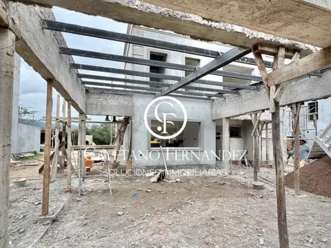 Departamento en Venta en La Silleta, USD 160.000