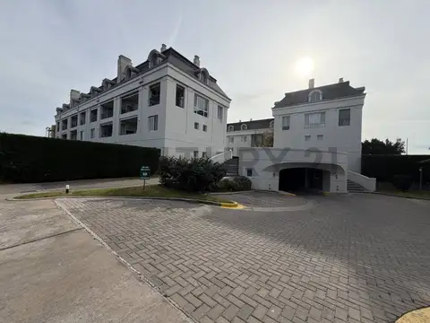Departamento en Venta – Château II, El Palmar, Nordelta | Amplio 2 Ambientes con Espacio Adicional