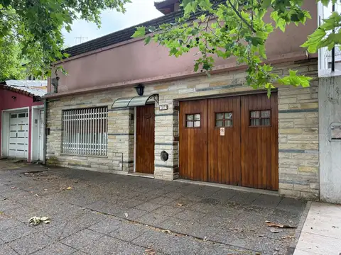 Casa en venta 5 ambientes - moron