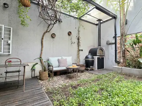 PH de 3 ambientes con patio y jardín - Reciclado a nuevo