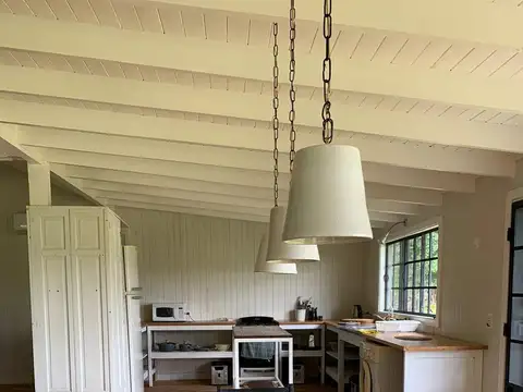Casa en Alquiler MINIMO 2 AÑOS SIN PILETA 3 Ambientes 2000 m2 jardín en Open Door, Lujan