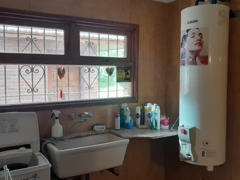 Casa en Alquiler en Punta Mogotes, $ 1.750.000