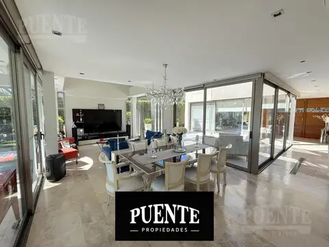 Casa en venta en Saint Thomas Este - Canning