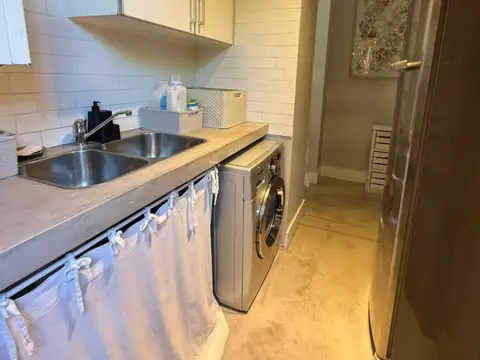 Casa 3 ambientes con 2 baños