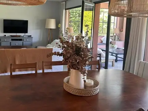 Casa en Venta en La Comarca, USD 360.000