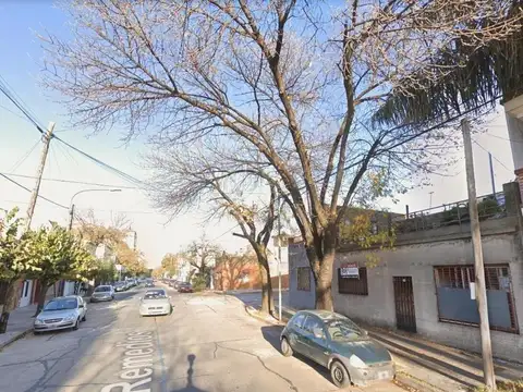 Terreno en Venta en Parque Avellaneda, USD 160.000