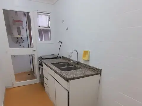 Departamento en Alquiler en Recoleta, $ 700.000