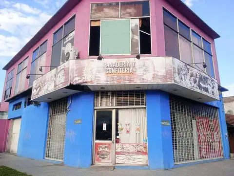 Local en Venta 40 años
