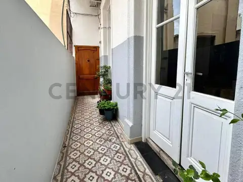 VENTA PH 3 AMBIENTES CON PATIO  EN BALVANERA