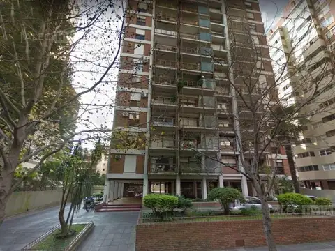 Departamento en alquiler de 3 ambientes con cochera en Acassuso, San Isidro