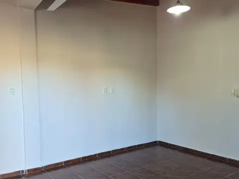 Venta Casa amplia y funcional - San Luis Capital