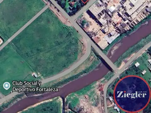 Terreno en Venta 10  mts Fondo