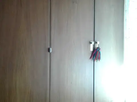 Depto Tipo Casa 7 ambientes con 2 baños