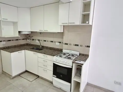 Depto Tipo Casa en Alquiler de 1 dormitorio