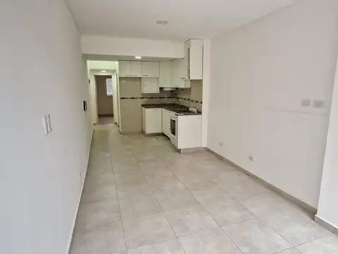 Depto Tipo Casa en Alquiler en Florida, $ 900.000