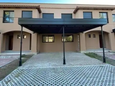 Casa en Venta en Fisherton, Rosario