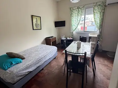 Depto Tipo Casa en Venta de 1 dormitorio