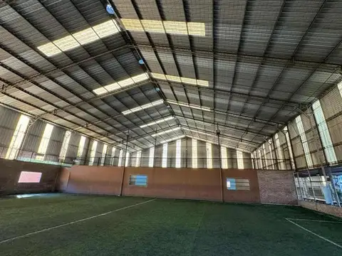 Complejo de deportivo en venta - Canchas de paddle - Florencio Varela