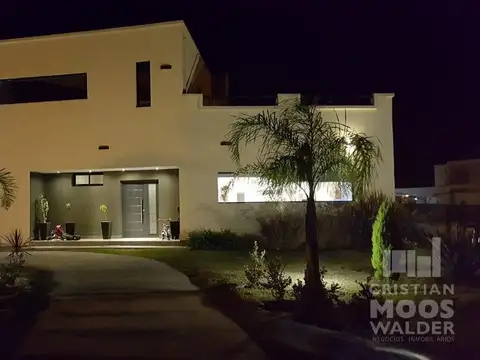 Casa en Venta en Haras Santa Maria, USD 200.000