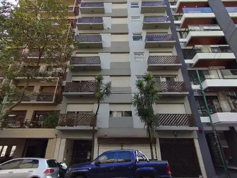 Venta Departamento 2 ambientes con patio. La Perla