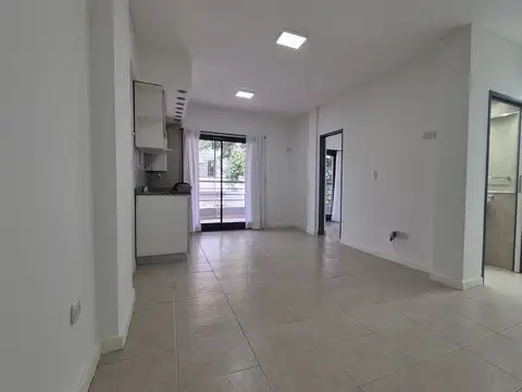 Avenida Triunvirato 2800, Piso 1