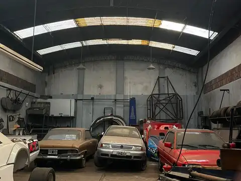 Depósito industrial en alquiler de 350 m2