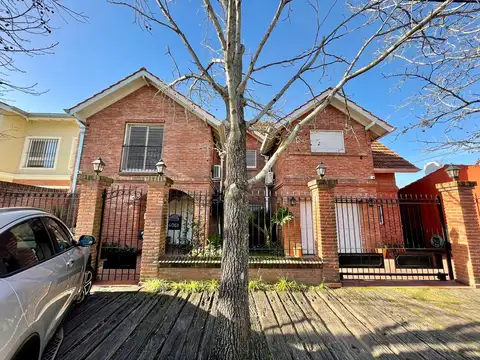Imperdible CASA en VENTA en la mejor zona de Villa Adelina