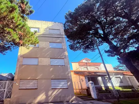 Departamento de 3 ambientes a 2 cuadras del mar!