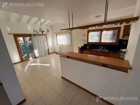 Casa en Alquiler en Santa Maria, USD 1.200