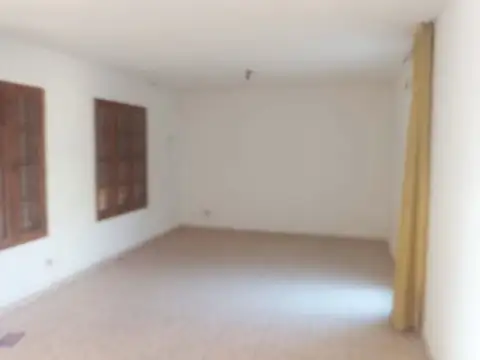 Casa 2 ambientes con 2 baños