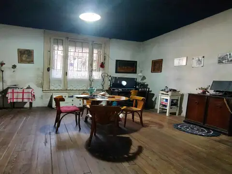 Depto Tipo Casa en Venta de 4 dormitorios