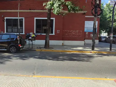 Local en Alquiler en Villa Real, $ 500.000