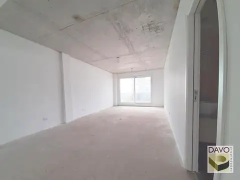 Oficina en Venta con 3 cocheras