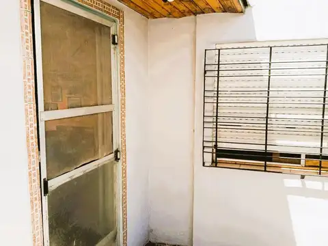 Depto Tipo Casa 4 ambientes con 1 baño