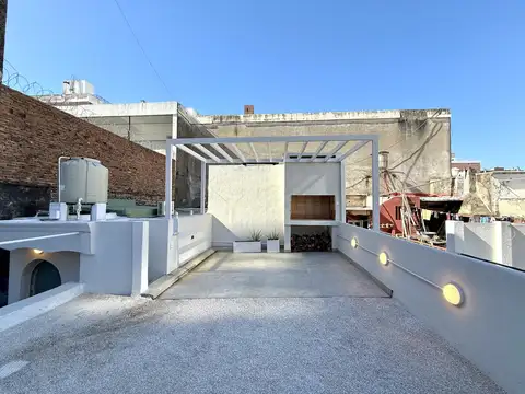 Depto Tipo Casa en Venta en Centro, USD 159.000