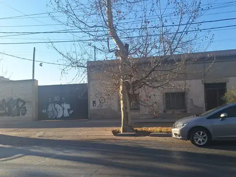 VENTA TERRENO CON SALIDA A DOS CALLES EN SAN JOSE,GUAYMALLEN.4.500 M2