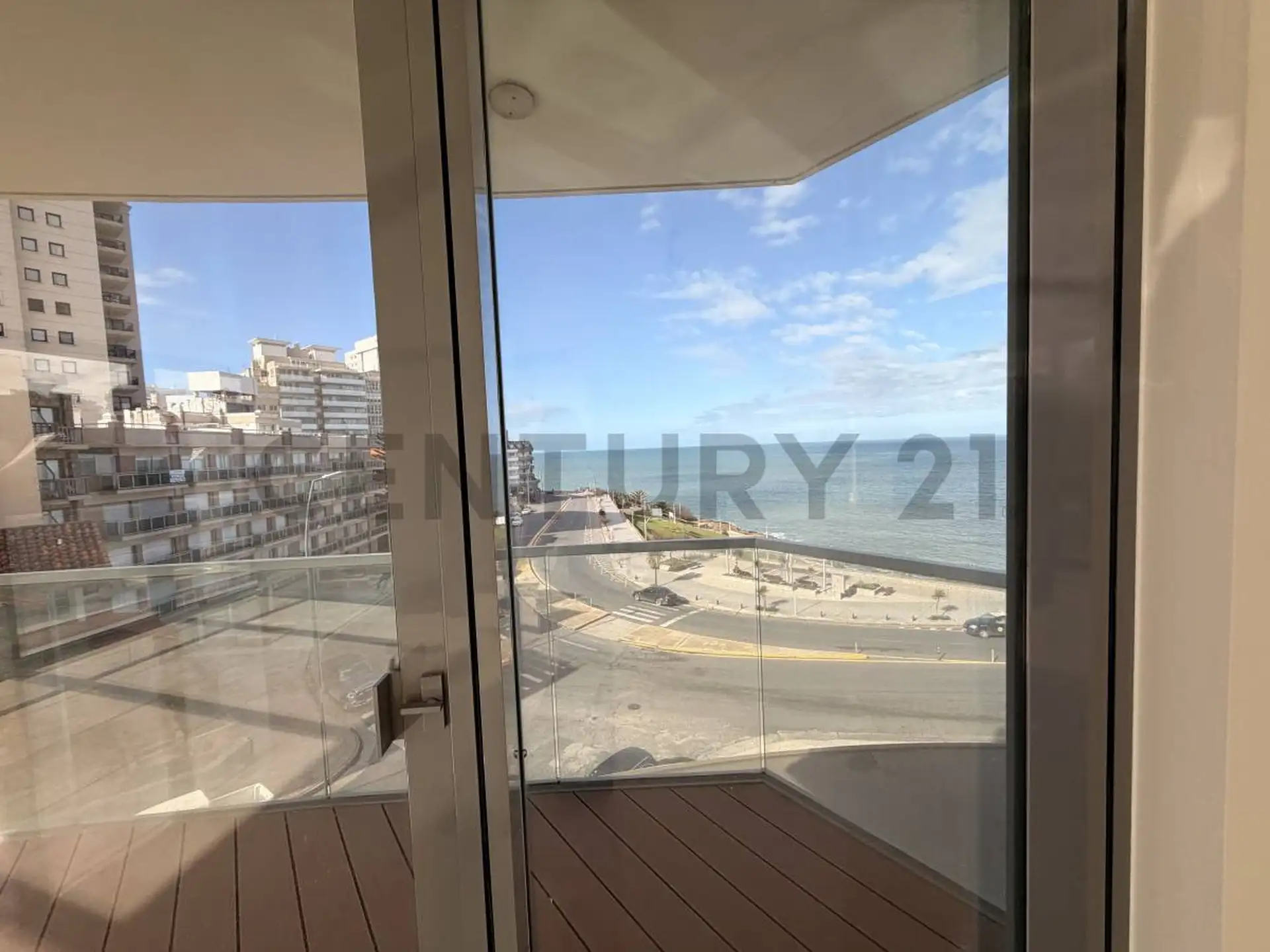 3 Ambientes en Maral Explanada – Torre 2 | Piso 2 | 125 m² | Cochera doble + baulera