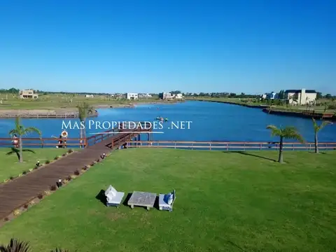 Terreno en Venta de 818,0 m2