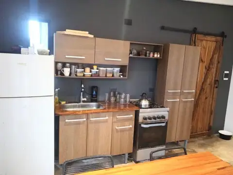 Depto Tipo Casa en Alquiler con 1 cocheras