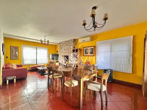 Casa en Venta al Oeste
