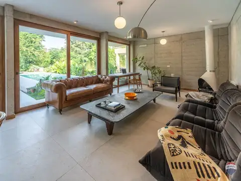 Casa en Alquiler de 4 dormitorios
