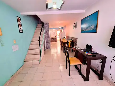 Casa en Venta en Isidro Casanova, USD 75.000