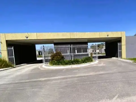 VENTA LOTE BARRIO LAS CALANDRIAS - CARDALES 