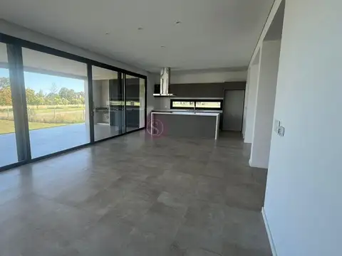 Casa en Venta en Pilar Golf Club, USD 488.000