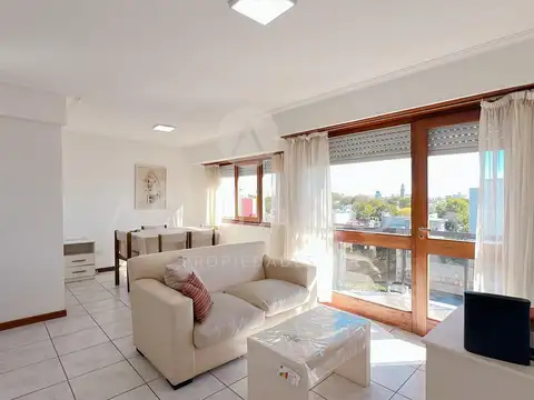 Departamento en Alquiler de 3 ambientes