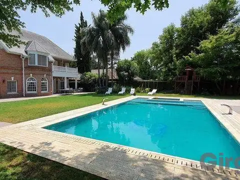 Casa en Venta de 5 dormitorios