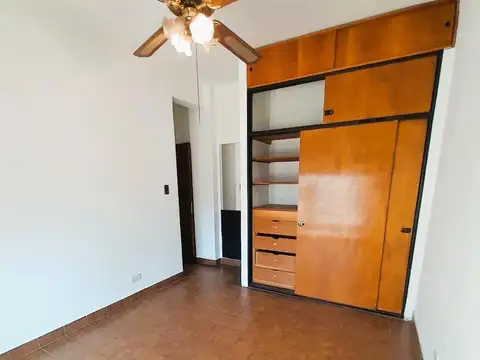 Departamento en Venta en Villa Luzuriaga, USD 62.000