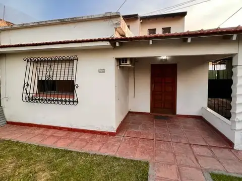 Luis Agote 600