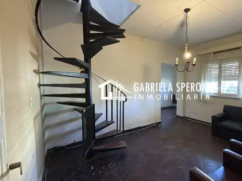 Depto Tipo Casa en Venta 40 años